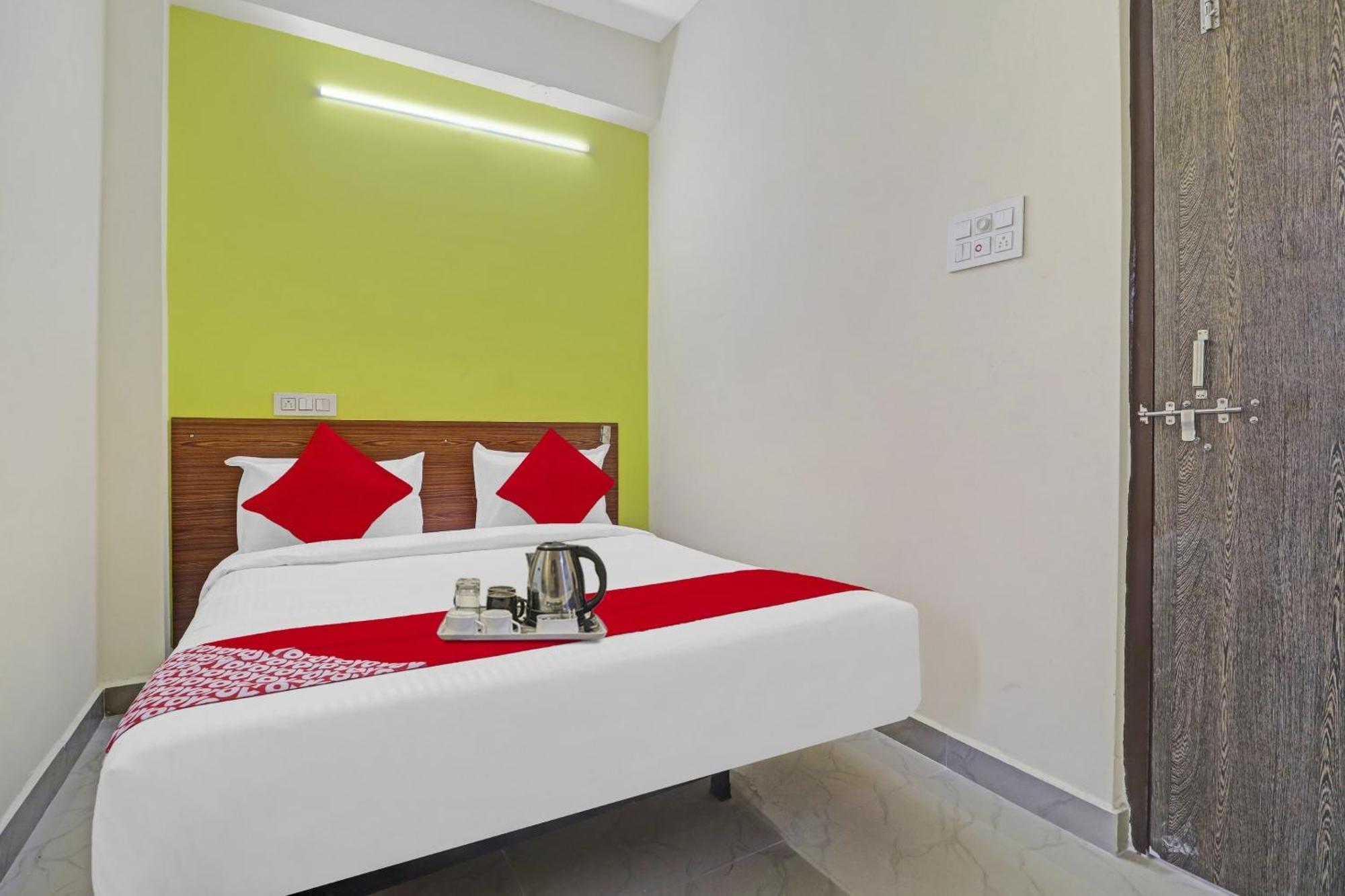 Super Collection O Elite Stay Near Habsiguda Metro Station Гайдарабад Екстер'єр фото