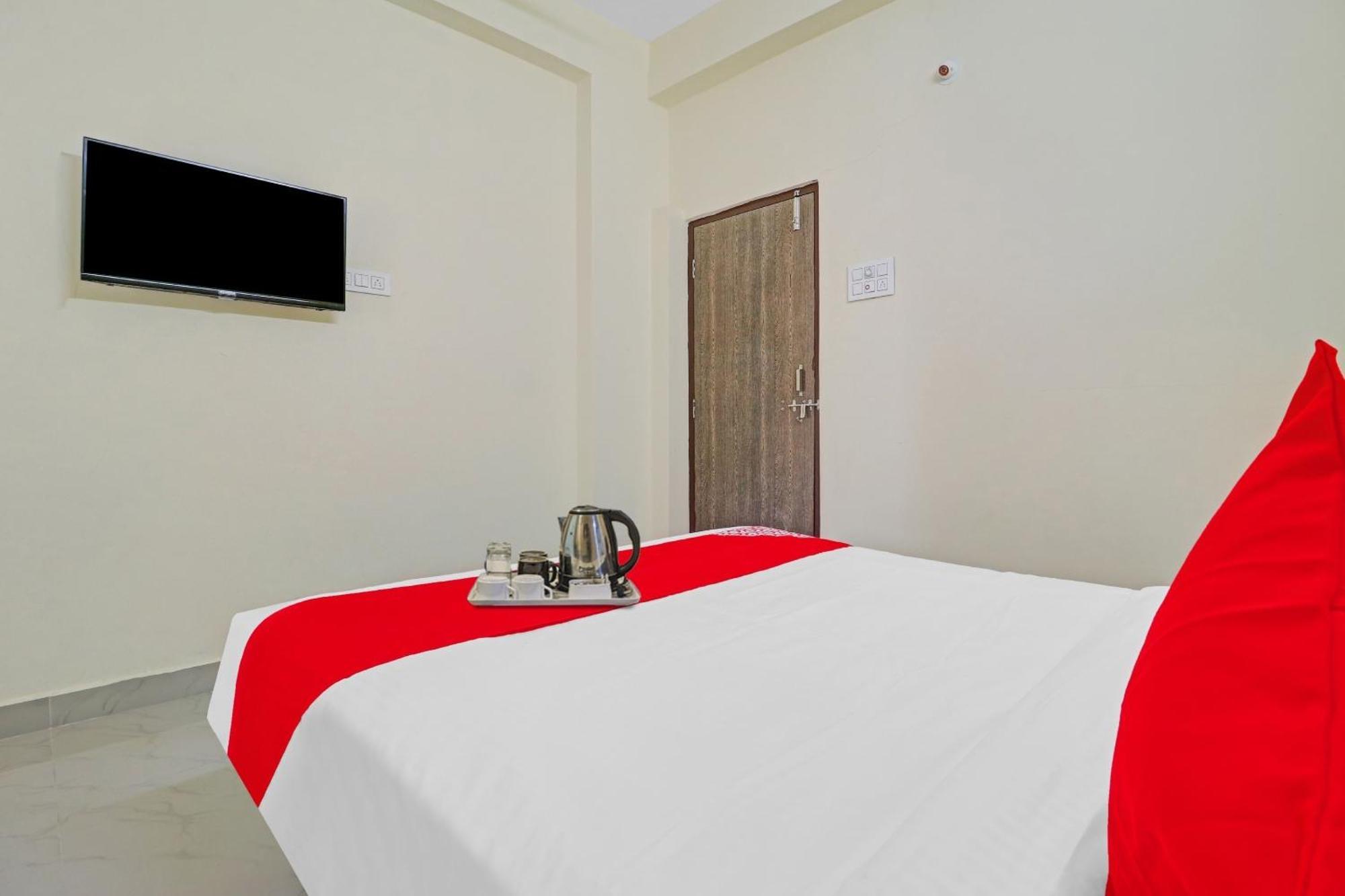 Super Collection O Elite Stay Near Habsiguda Metro Station Гайдарабад Екстер'єр фото