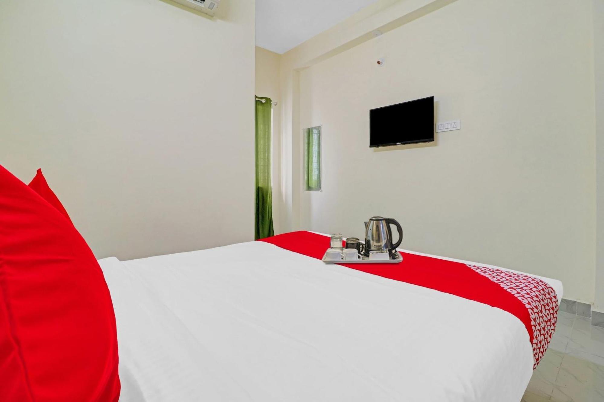 Super Collection O Elite Stay Near Habsiguda Metro Station Гайдарабад Екстер'єр фото